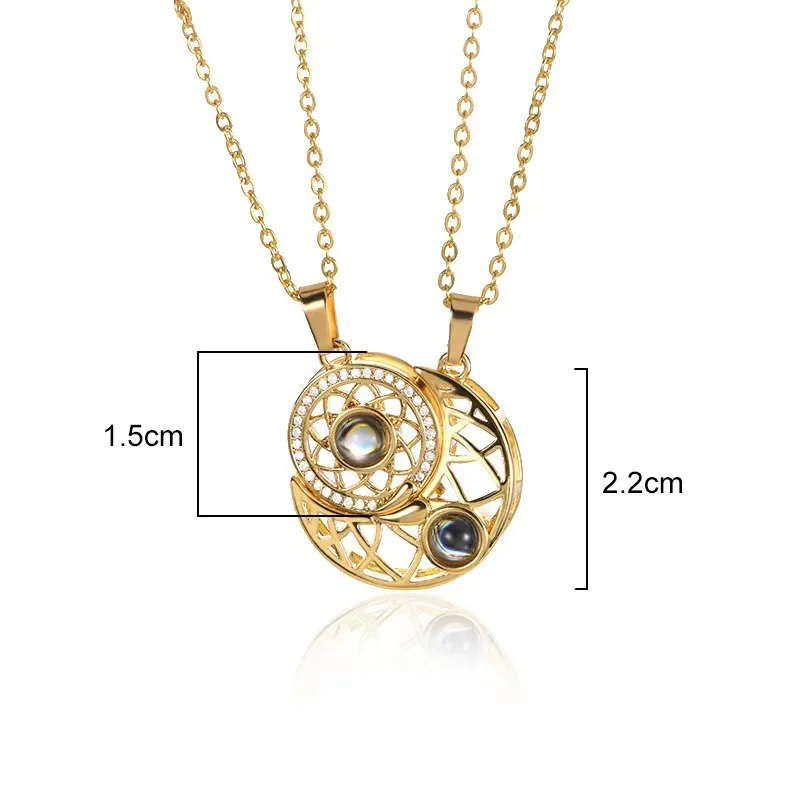 Custom Projection Photo Neckalce For Women Magnetic Couple Sun and Moon Necklaces Stainless Steel I Love You Valentine's Jewelry
