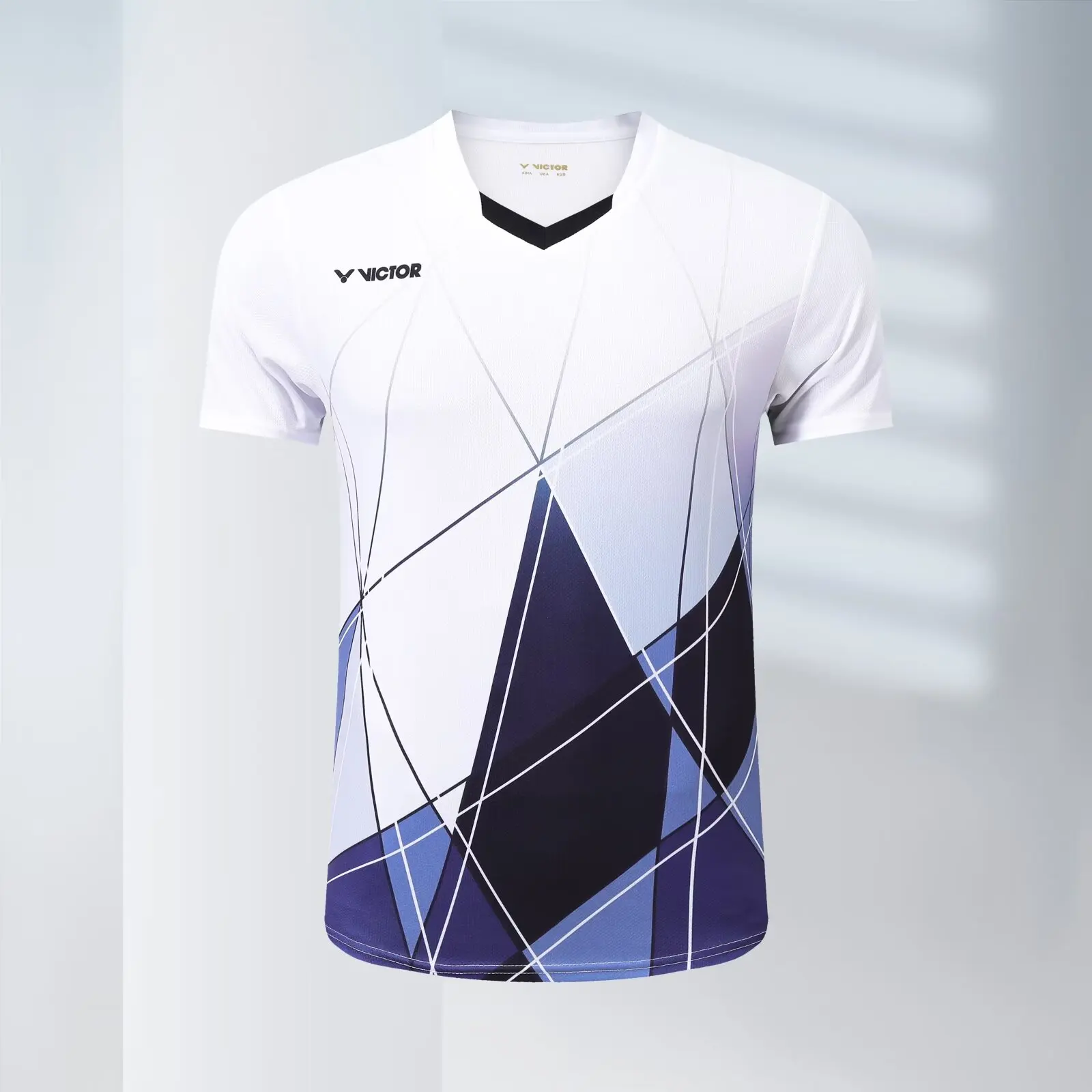 Custom badminton T-shirt for men and women quick drying material breathable sweat absorption tennis training wear V-neck