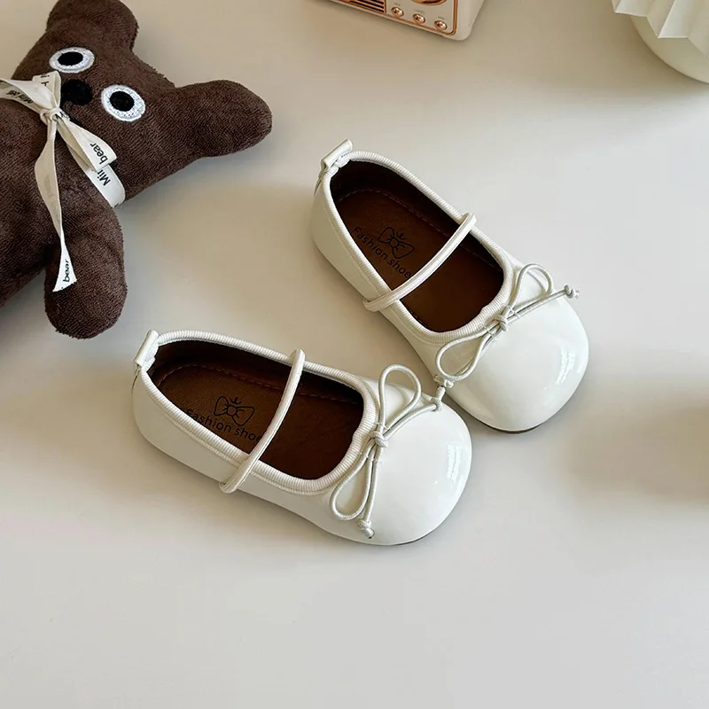 Mary jane shoes girls shoes girls flats girl Korean version mary jane slip on small shoes spring and autumn soft sole bow