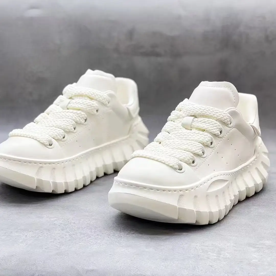 Leather Casual Shoes Men New Lace-up Thick Sole Casual Sneakers Versatile Leather Muffin Shoes Elevated Male Board Footwear 5