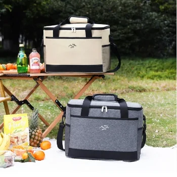 Large Insulated Picnic Lunch Bag 1