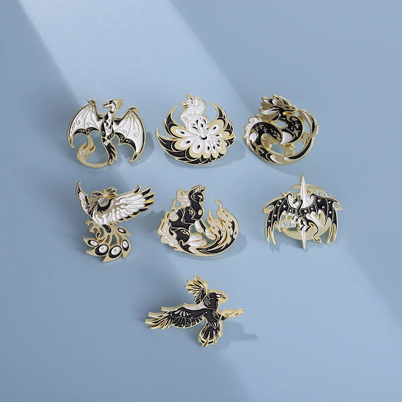 Exquisite Manga Style Dinosaur Monster Design Metal Enamel Brooch Punk Style Roc Bird Nine Tailed Fox Animal Emblem Pin Jewelry