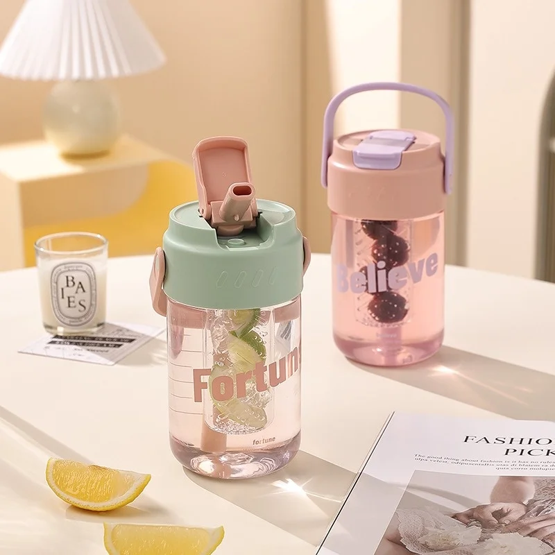 대용량 빨대 물컵, 스포츠 물병, 고가 야외 캠핑 식수 도구, 카와이 여름 물컵, 600ml, 1 개