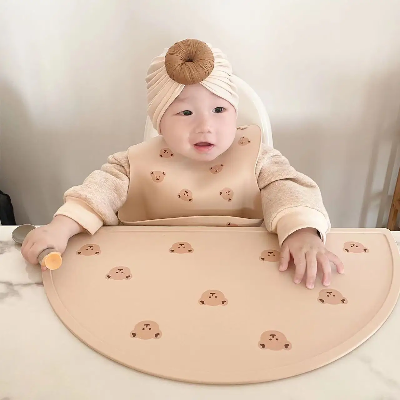 Children's Silicone Placemat, Baby Cartoon Placemat, Non-slip Insulated Kitchen Table Mat, Easy To Clean and Foldable