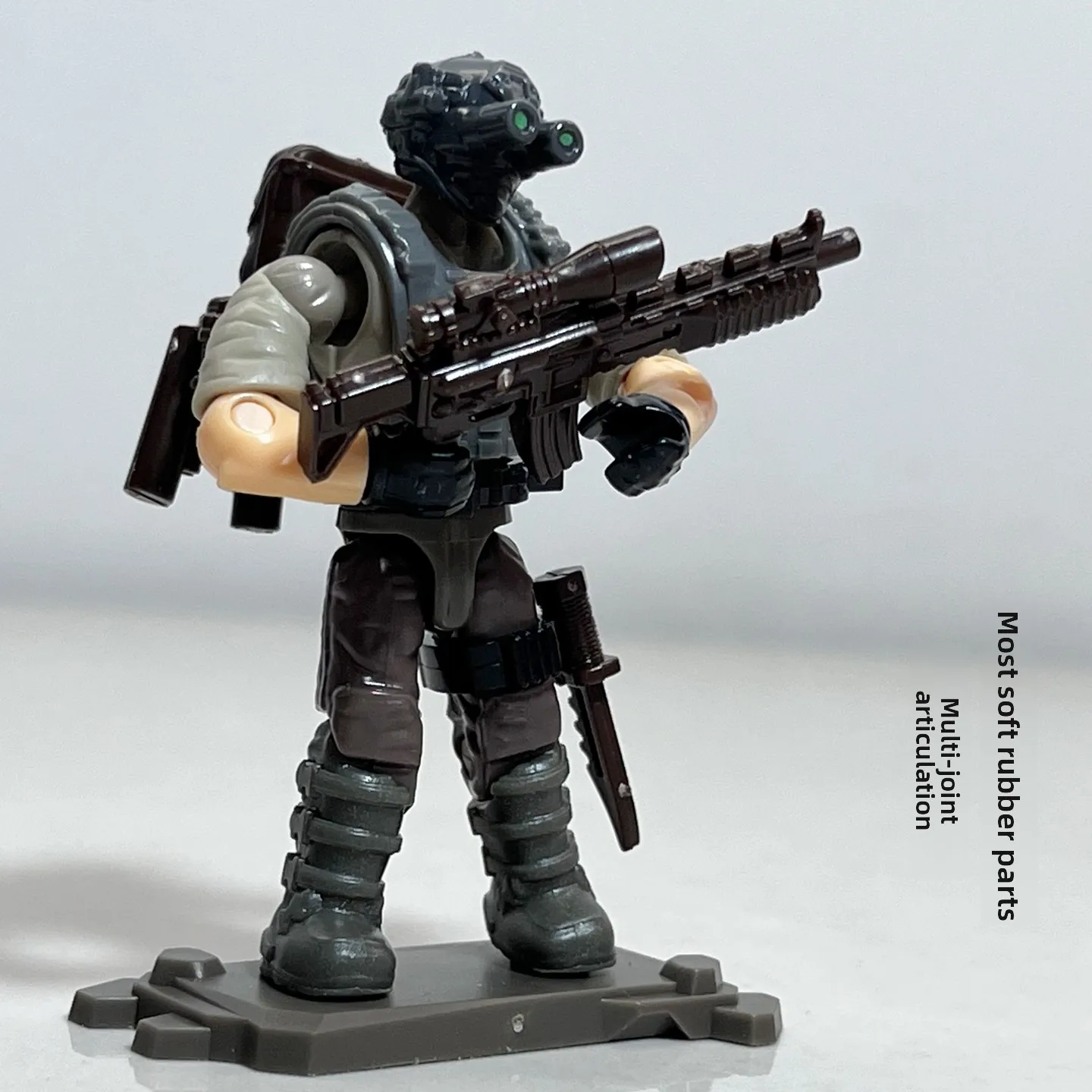 Special Forces Soldier Assemble Model Military Theme Building Blos Display Piece  Special Agent Doll Collectible Toy