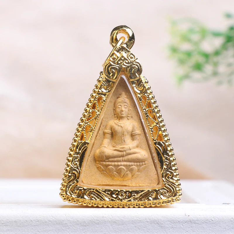 southeast-asia-thailand-temple-buddhist-effective-protection-talisman-safe-bring-fortune-good-luck-buddha-card-pendant-amulet