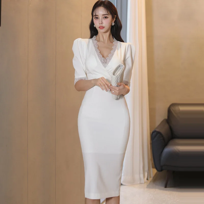 

The Glory White Women's Dress New Korean Version Celebrity Temperament Lace V-neck Slim Wrap Buttock OL Dress Elegant
