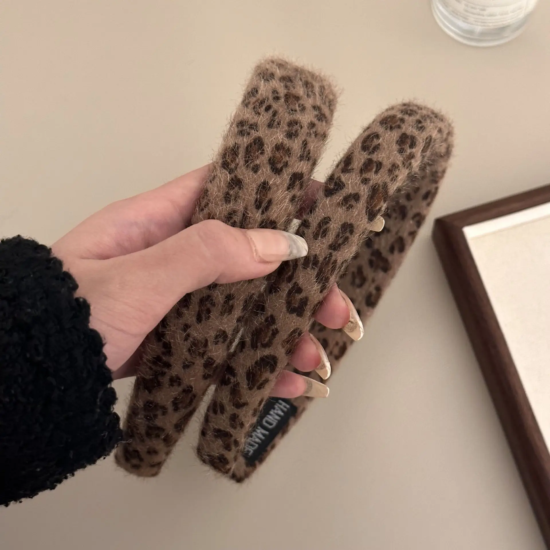 

Retro Leopard Print Headband Women's Autumn And Winter Korean Style High-end Headband Wide Side Hairband Female Hair Accessories