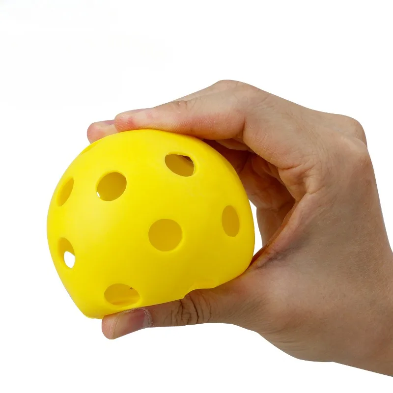 Baseball Practice Ball 72mm 26 hole injection molded pickleball Hole Ball Super soft outdoor practice Baseball 21g baseball balls