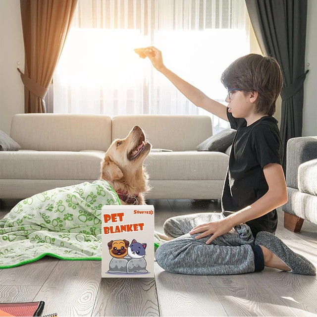 One Set of 1 Packs, Soft Flannel Pet Blankets for Dogs and Cats - Soft Polyester Fiber, Machine Washable with Paw Print Pattern 5