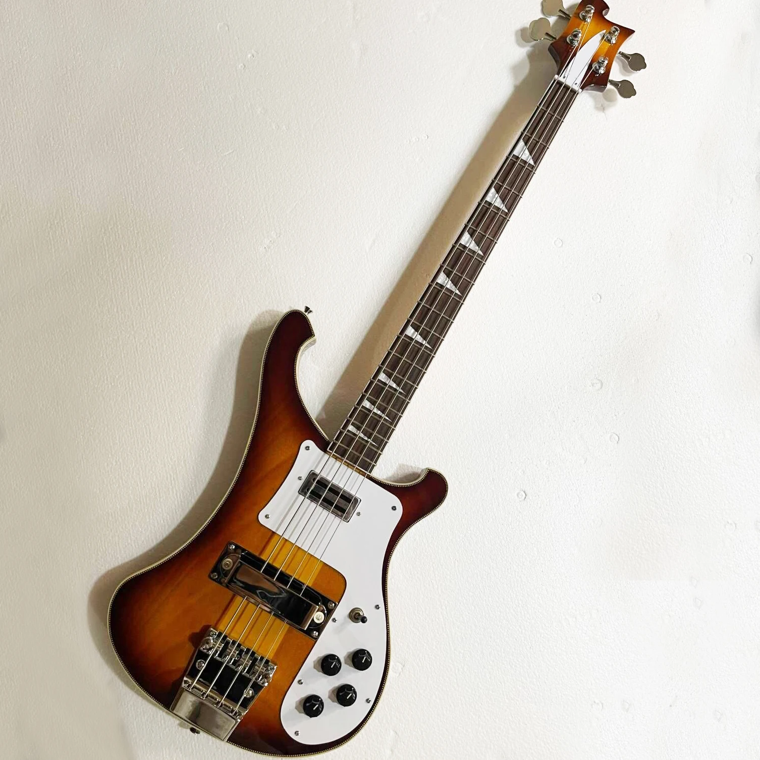 

Tobacco Sunburst 4 Strings Neck Thru Body Electric Bass Guitar with Rosewood Fretboard Customizable