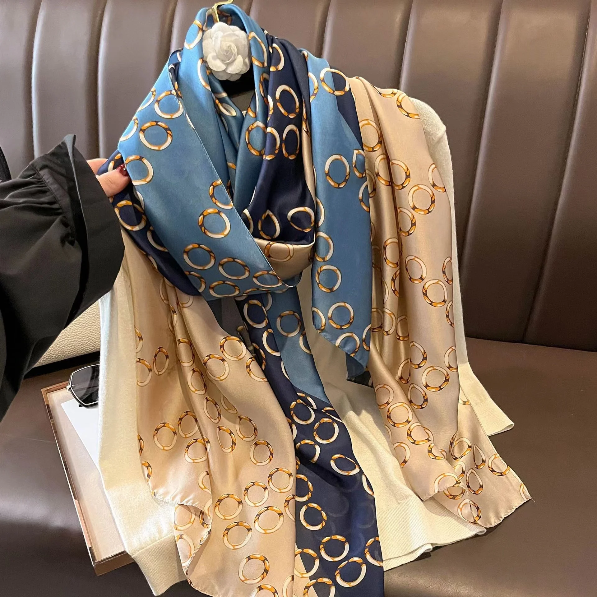 180*90cm Women Summer Silk Scarves Shawl Lady Wrap Soft Female Europe Designer Beach Bandanna foulard muffler pareo silk scarf