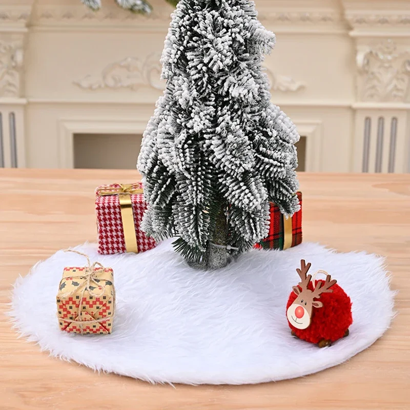 15 inch 38 cm Plush Christmas Tree Skirt White Faux Fur Xmas Trees Sequin Carpet Mat Small Skirts Home Party Decorations christmas tree skirt