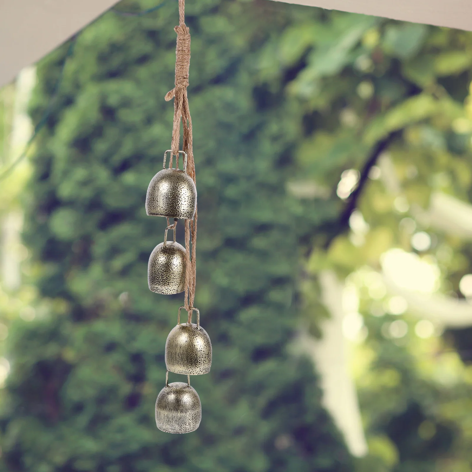 

Hanging Cow Bell Farmhouse Cow Bell Metal Grazing Bell Outdoor Garden Hanging Decoration