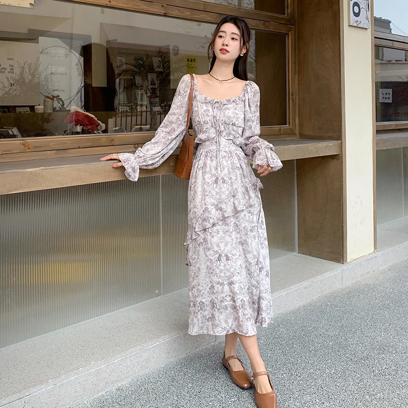 

Spring and Summer Vintage Long Sleeve Square Neck Tie Women's Floral Dress Elegant Slim Waist Long Sleeve Ruffle A-line Dresses