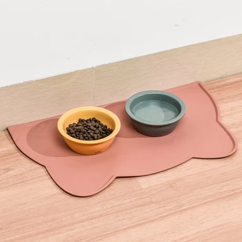 Silicone Pet Feeding Mat & Bowl 1
