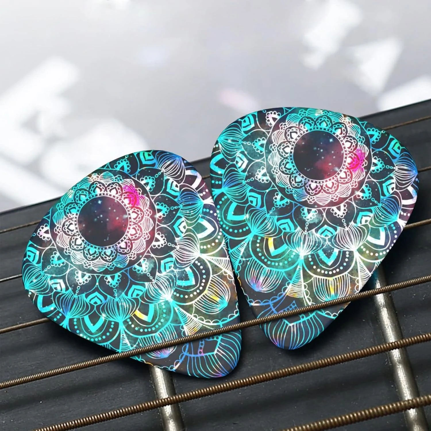Guitar Picks 12PCS 0.71/1.0Mm Premium ABS Material Smooth Finish Dual-Sided Color Printing Includes PP Storage Box