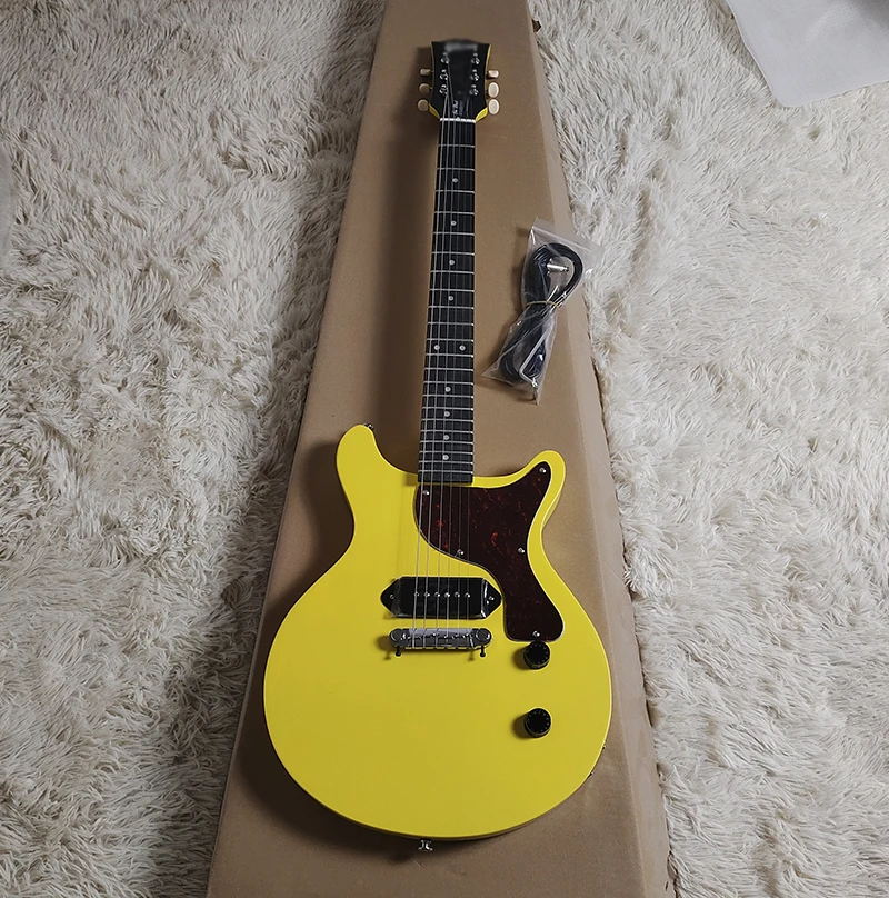 

Classic brand electric guitar, classic pickup combination, professional quality assurance, free door-to-door delivery!