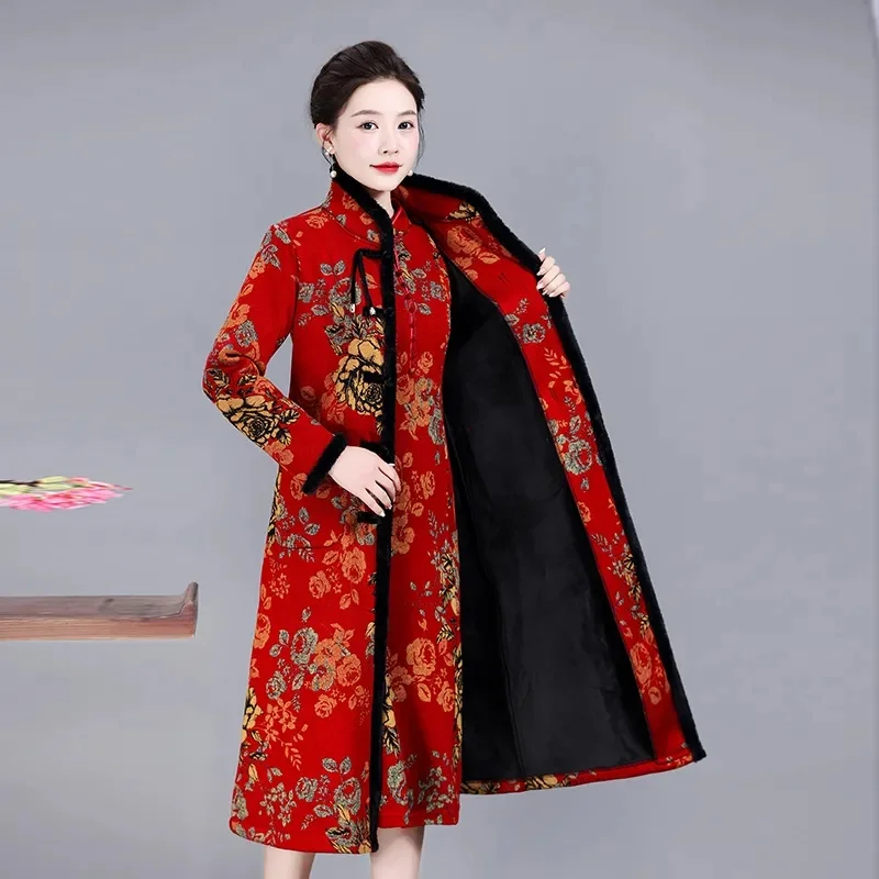 2023 Autumn Winter Wear Plush Thickened Warm Windbreaker Coat for Middle aged Mom Chinese Style Standing Collar Long Cotton Coat