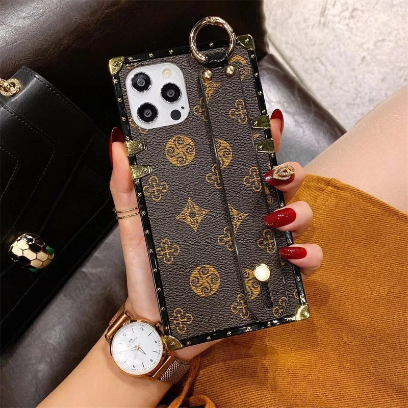 Luxury Square Geometric Leather Phone Case For Iphone 12 11 Pro Se 7 8plus  Xr Xs Max Vintage Lattice Cover For Samsung S20fe S21 - Mobile Phone Cases  & Covers - AliExpress