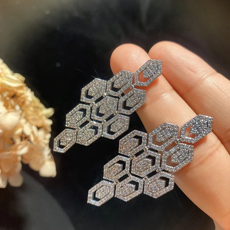 Рисунок 5 - Серьги в Корейском стиле с надписью