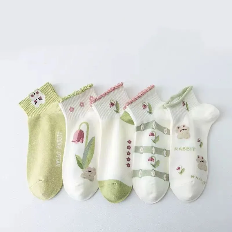 5 Paar Frauen Baumwolle Blumen Cartoon süße Socken Set Frühling Sommer weibliche Mädchen atmungsaktive Studenten kurze Socken Set für Frauen – Detail 3
