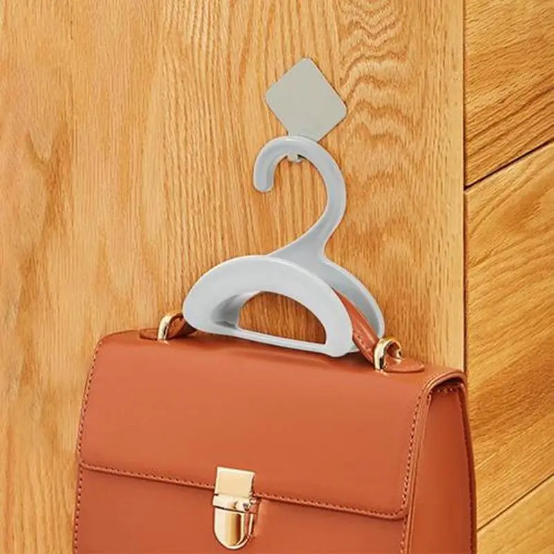 Amazon.com: AmYoYo 2pcs J Shaped Purse Hook Bag Hanger Purse Hooks for  Tables Heavy Duty Handbag Hanger Organize Desktop Storage Items  (''J''-Style(2 Black)) : Clothing, Shoes & Jewelry