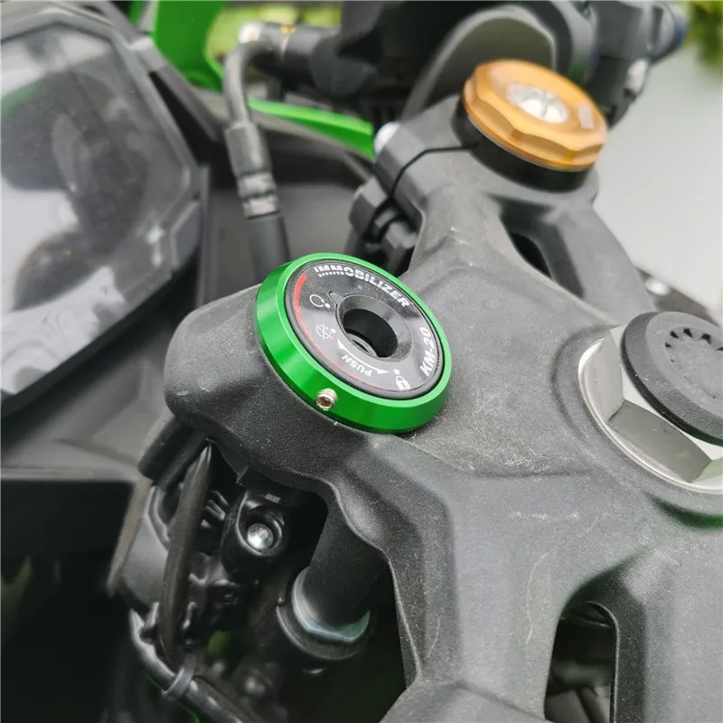 専用現行最新型 新品2023年購入@ espring 2　にウォック網無し追加 カワサキから「Ninja ZX-4R SE」「Ninja ZX-4RR KRT EDITION」新