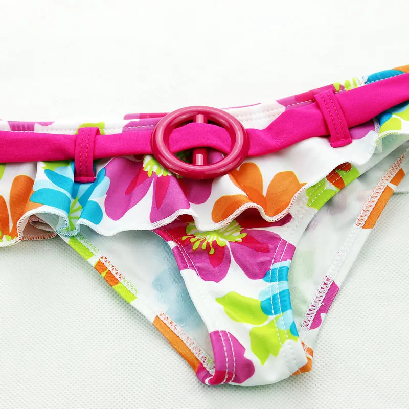 Kids Two Piece Swimwear Two Piece Swimsuit Girls Cute Flowers Pattern Swimsuit Girls Split Two-pieces Swimwear