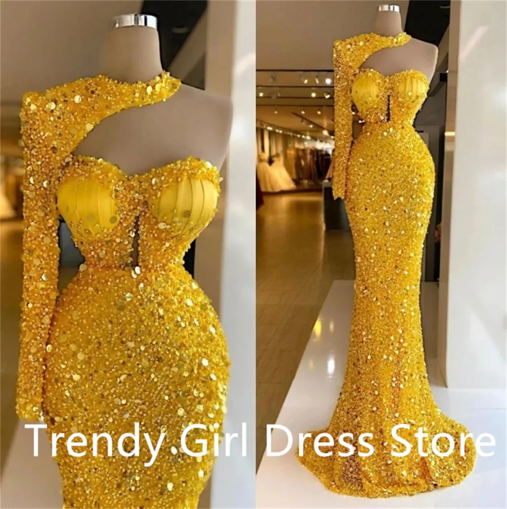 

Modern Prom Dresses Bright Yellow Sequins Beads Halter Long Sleeves Evening Dress Formal Party Gowns Dresses For Women vestidos