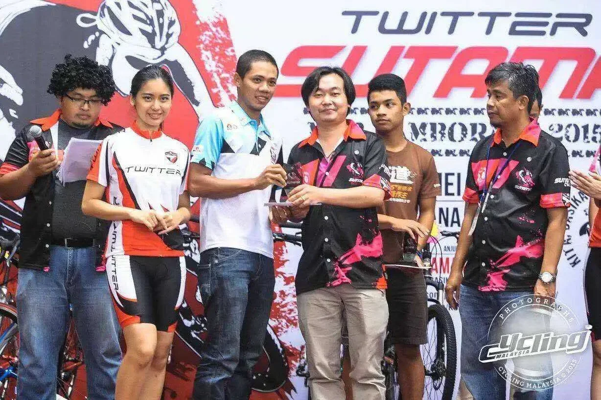 TWITTER OVERLORD 27,5/29iner WheelTop EDS-13S cambio electrónico freno de disco de aceite suspensión completa bicicleta de montaña de fibra de carbono MTB