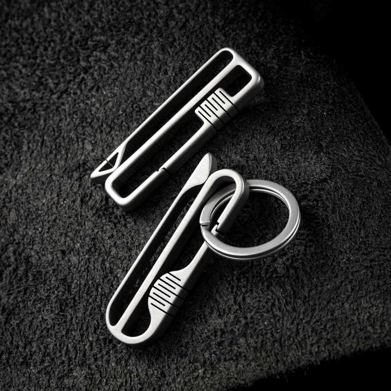 Genuine TC4 Titanium Durable Men's Keychain Wearable Belt Hanging Waist Car Key Chain Key Ring The Best Gifts For Men