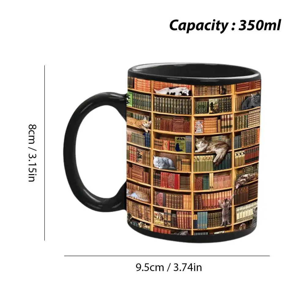 オーダーマグカップ 面白い本棚セラミックマグ、ライブラリの棚デザインのノベルティ