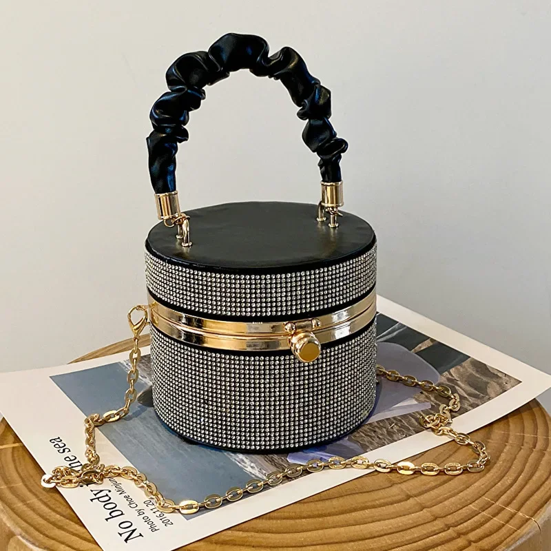 Spring Concise Mini Rhinestone Fashion Bucket 2024 New Versatile Pleated Chain Women's Shoulder Bag