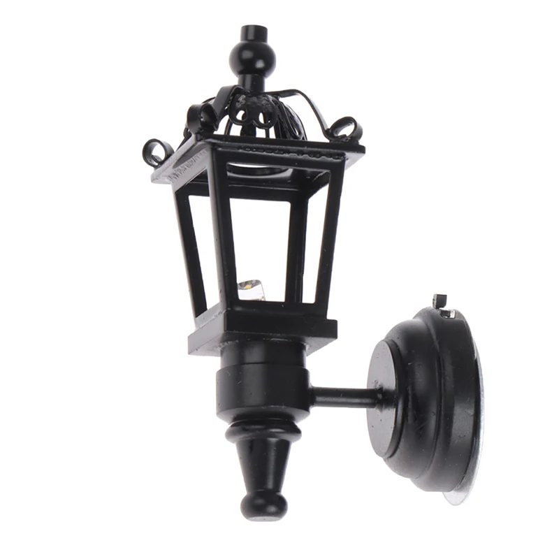 SWEETBIUTI Poppenhuisverlichting, 1:12 poppenhuisverlichting met schakelaar, metalen basis, op batterijen werkende poppenhuiskroonluchter, wandgemonteerde miniatuurlamp met magneet