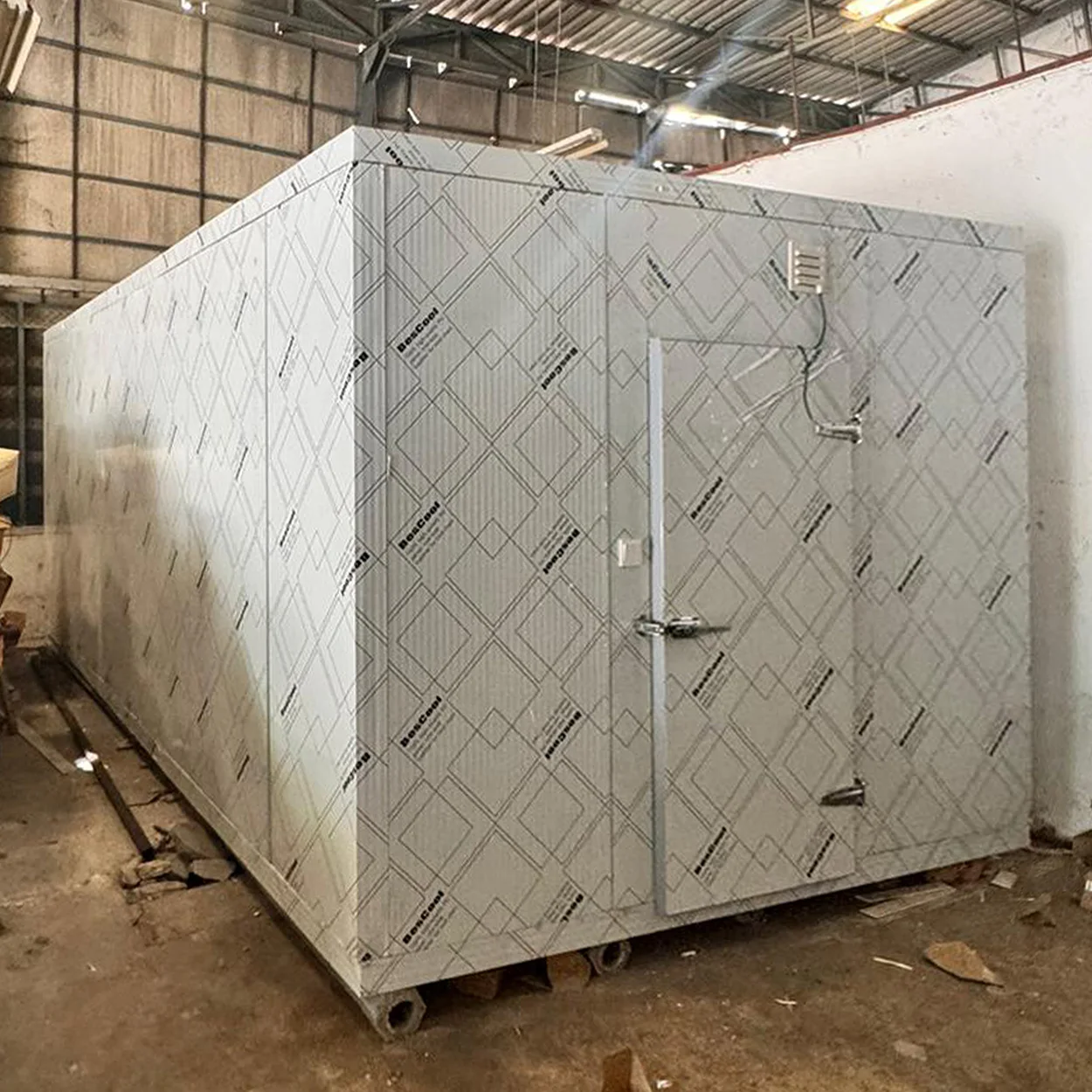 -35~-80℃ Quick-Frozen Blast Freezer Low Temperature Commercial Storage Retail And Shop Walk-In Coolroom