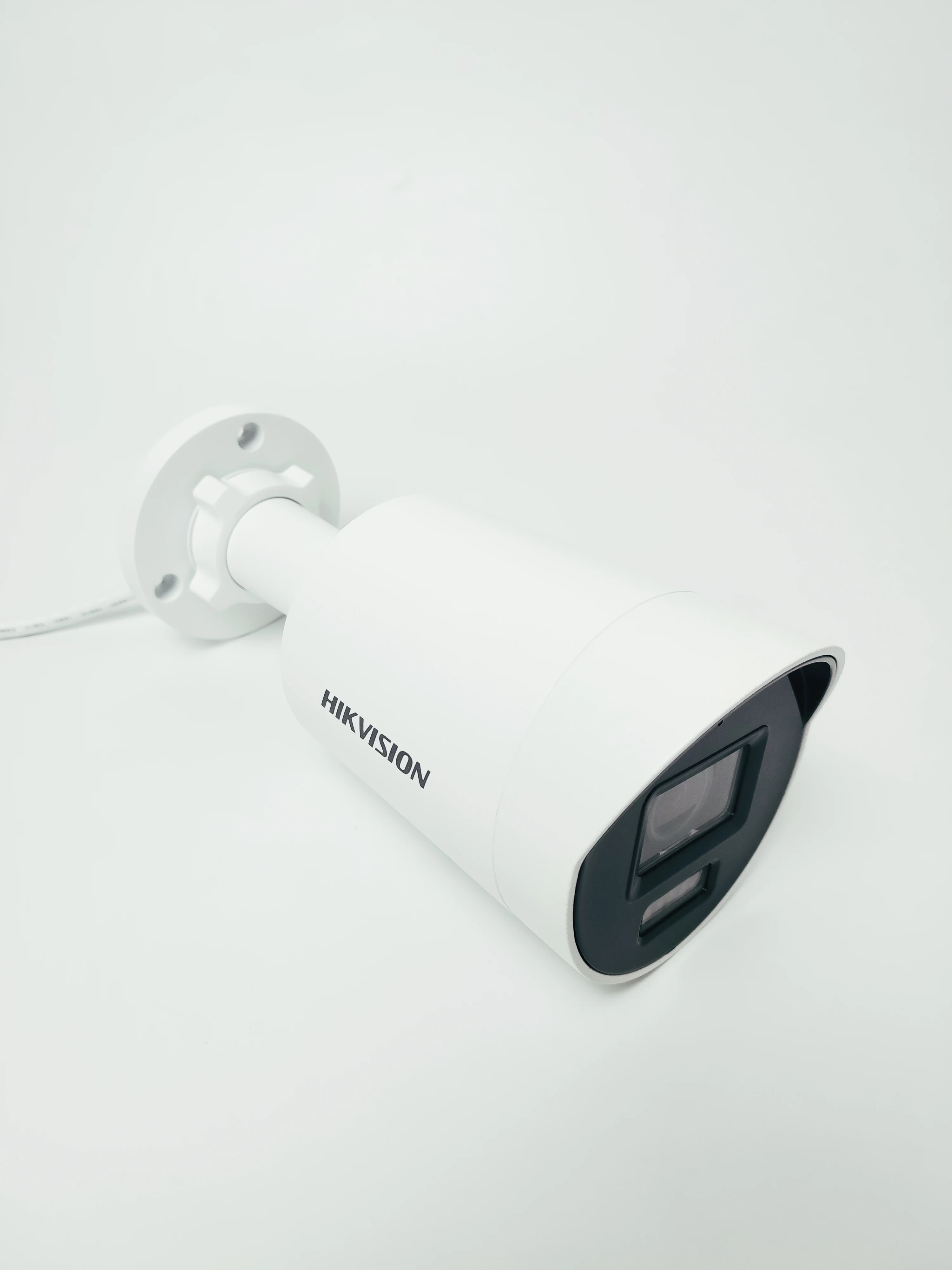 الأصلي Hikvision AcuSense DS-2CD2086G2H-IU يحل محل...