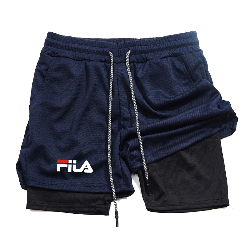 This fashionable men's summer sports shorts feature a compression lining design and come with a pocket for mobile phones. 3