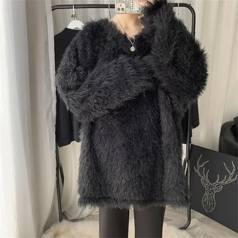 Рисунок 3 - Зимние толстые пушистые пуловеры