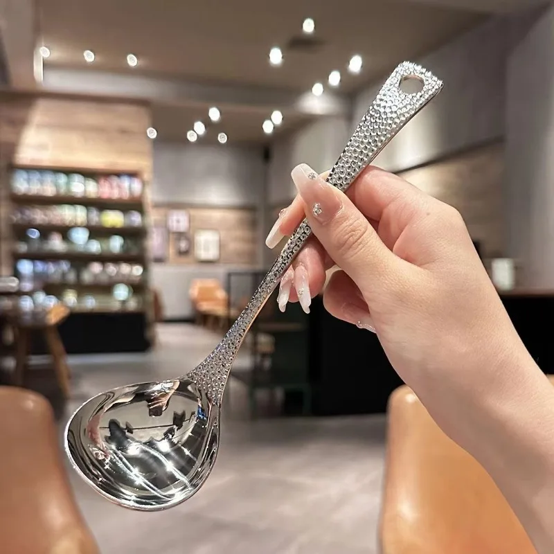 Stainless Steel Spoon Soup Spoon Stainless Steel Spoon Long Handle Leaky Spoon for Hot Pot Scoops Restaurant Eating Soup Scoops Kitchen Tableware Cooking Gadgets