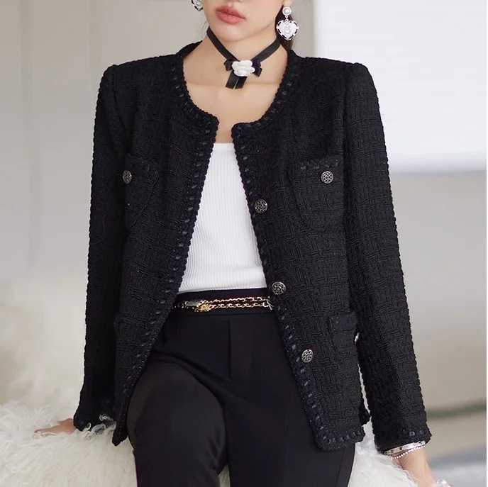 

High Class Celebrity Black Skinny and Fragrant, Coarse Tweed Wool Woven Short Jacket Top, New for Autumn 2023