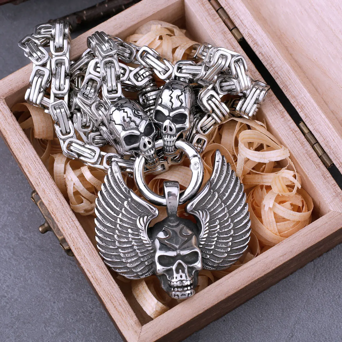 Stainless Steel Wing Head Skull Pendant with Skull Square Necklace Men's Fashion Gothic Pendant Necklace Biker Hip Hop Jewelry