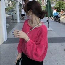 

Autumn and Winter Korean Version of The New Fashion Trend Lazy Style Solid Color One-neck Sweater Plus Velvet Thick Thick Top