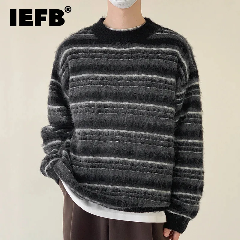 

IEFB Round Neck Stripe Men's Pullover Sweater Mohair Korean Fashion Contrast Color Male Knitting Pullovers Casual Spring 9C4079