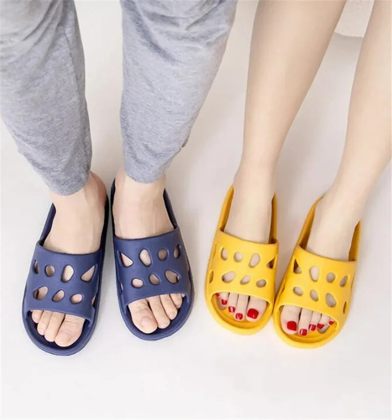 Summer Leaky Slippers Bathroom Bathing Confortable Men Women Couple Home Indoor Non-slip EVA Sandals Slippers Beach Slippers 3