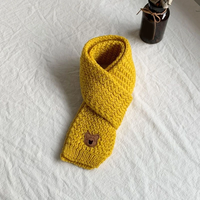 Рисунок 3 - Вязаный шарф с надписью «Медвежонок»