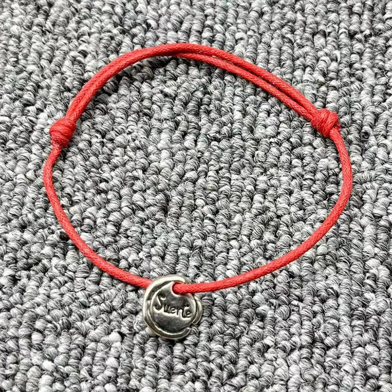 

2022 new UNOde50 exquisite fashion electroplating 925 silver simple popular hand rope festival gift