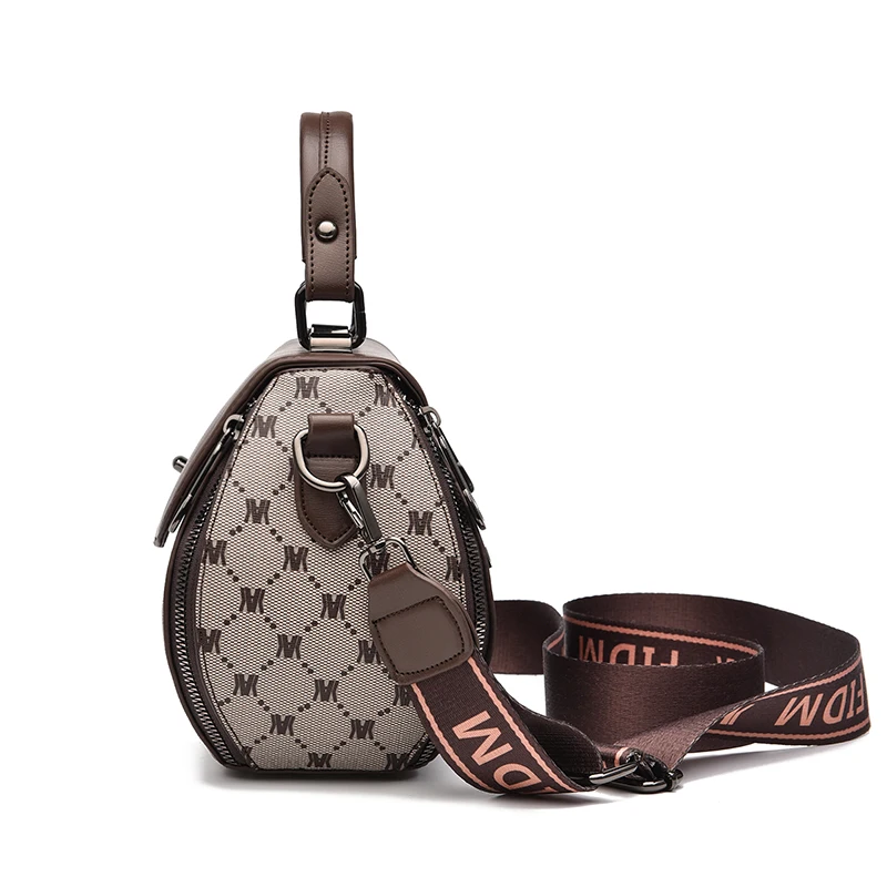 حقيبة كتف نسائية مصممة عالية الجودة، حقيبة يد فاخر...