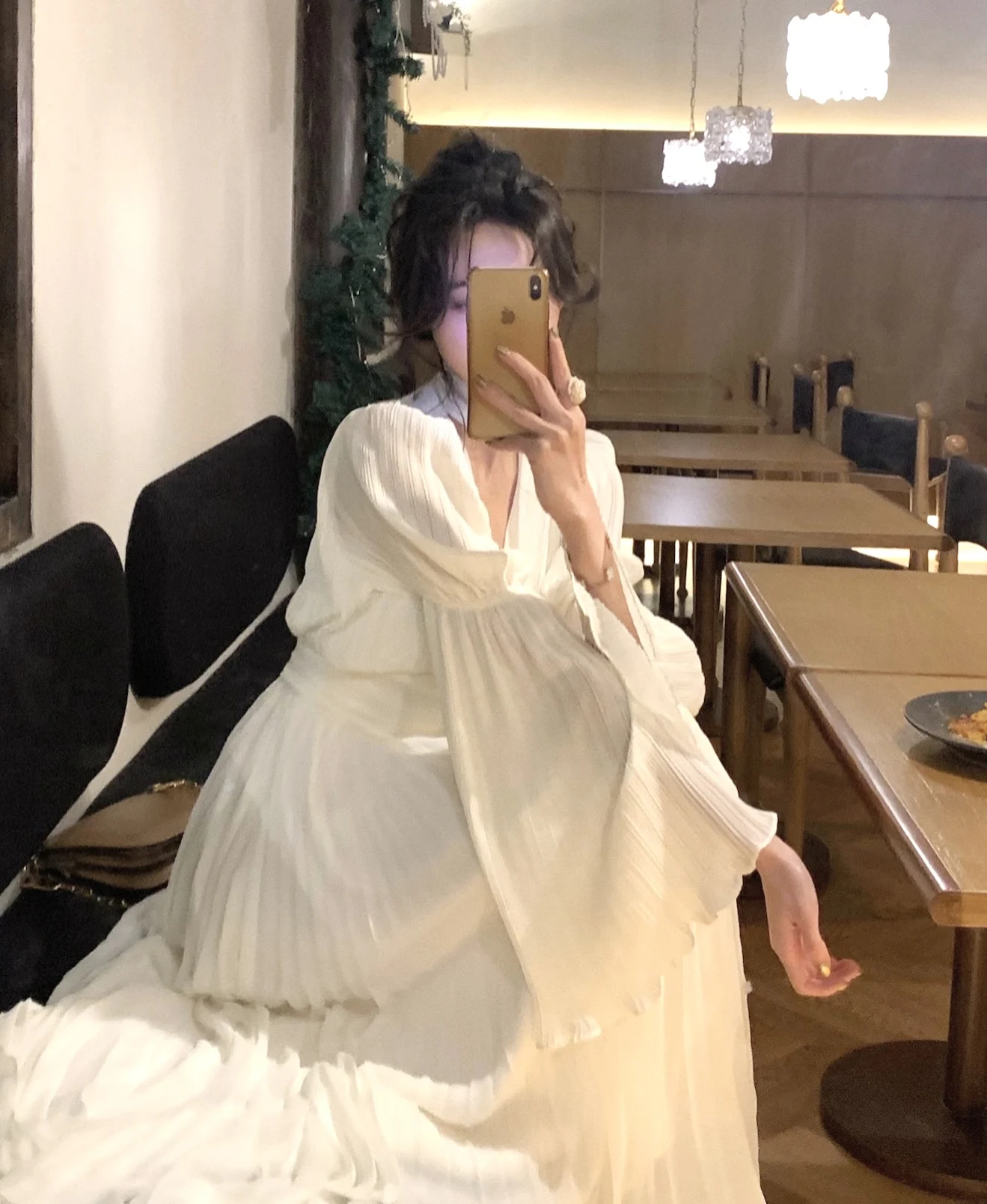 Autumn Solid Pleated Long Dresses for Women Halter V-neck Flare Sleeve Wedding Party Dress Korean Fashion One Piece Vestidos New