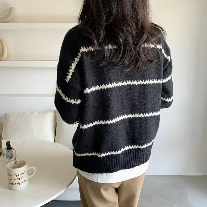 Autumn Women's Pullover Sweater Winter Korean Loose Versatile Long Sleeved Knitted Tops O Neck Striped Casual Elegant Knitwear